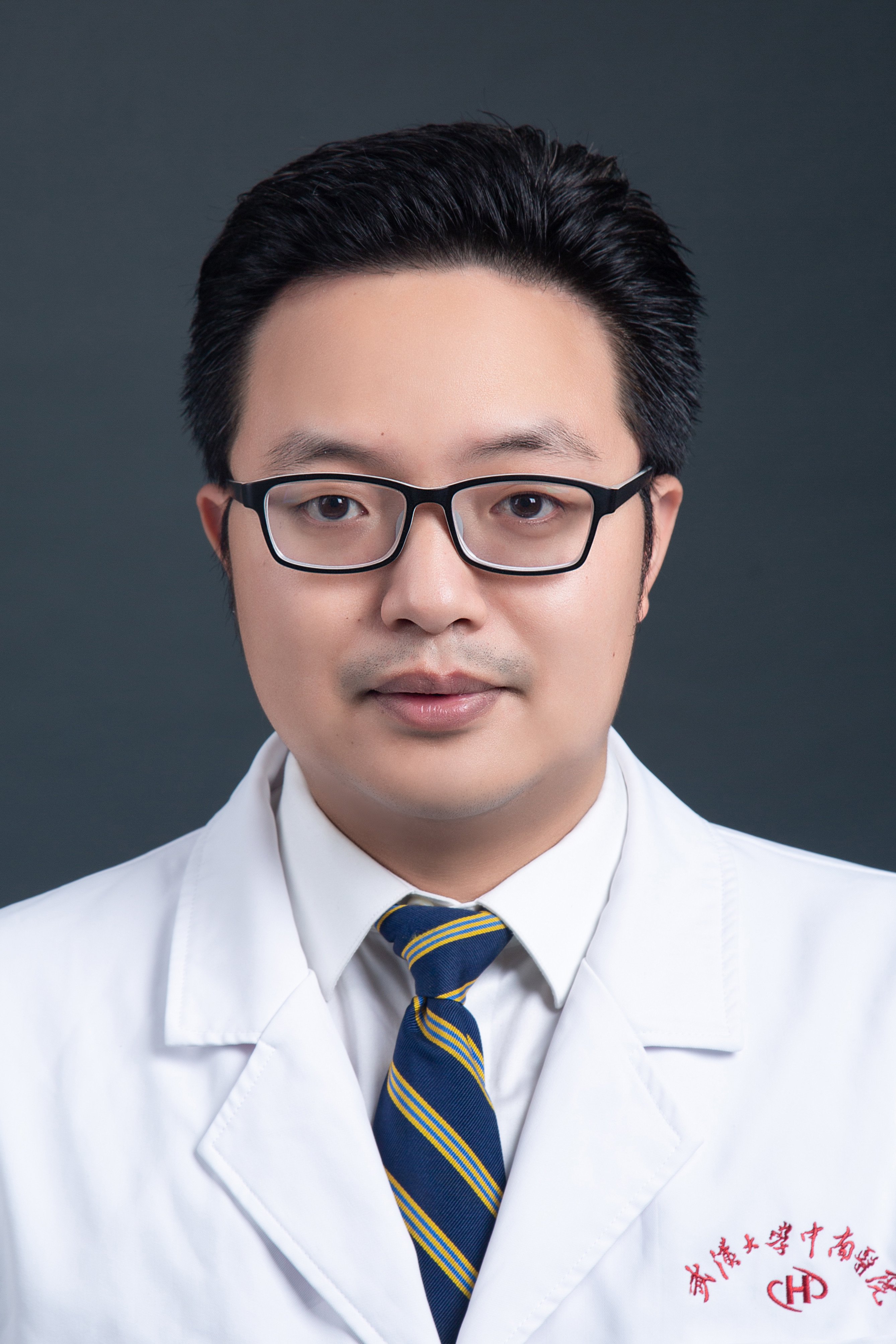 副会长-钟自彪教授